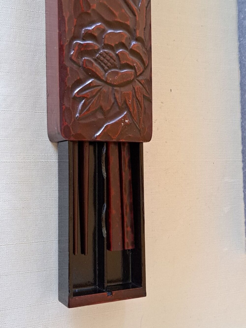 Vtg MCM Hand-Carved Japanese Wooden Chopstick Set Floral Storage Box Traditional